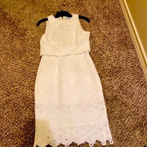 LIMITED dress is new but don’t have tags size 2 beautiful coctail dress